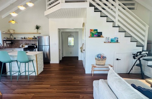 Gregory Town House | The Sip Sip Cottage.
