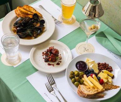 Downtown Detroit Hotel | The Siren Hotel, an Ash Hotel