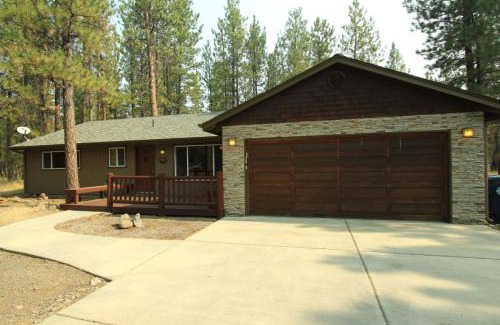 Sisters House | The Sisters Moose