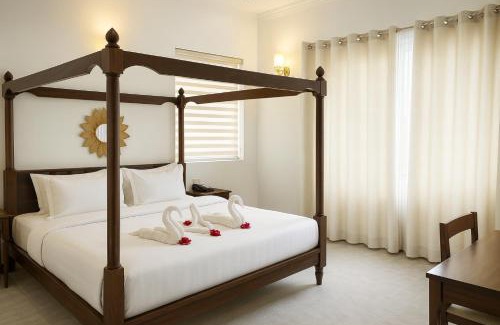 Kumbhalgarh Resort | The Sky Imperial Pavoreal Jungle Resort