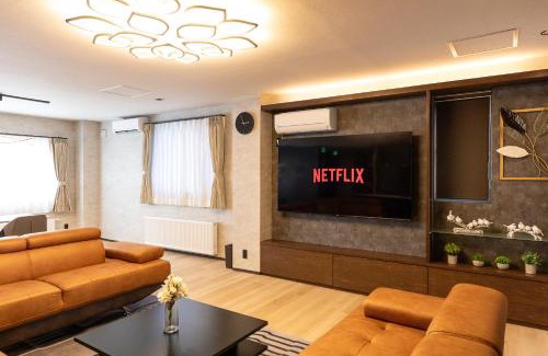 Higashi House | The SKY