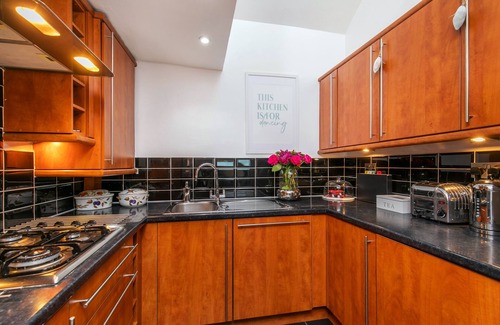 Winchester Apartment | The Sky Penthouse