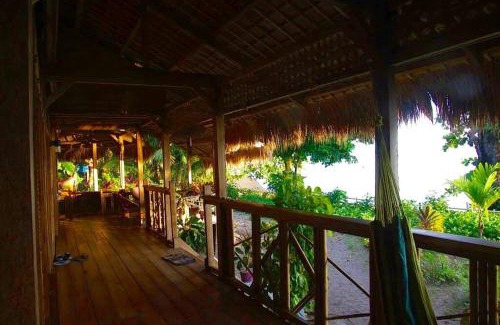 Wodong House | The Sleepy Lagoon Beach House
