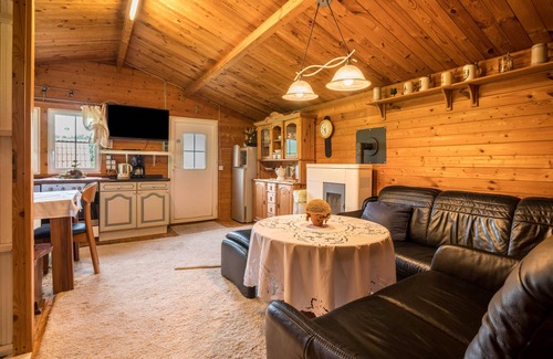 Sudwalde House | The Small Guest House with Pool, Wi-Fi & Garden