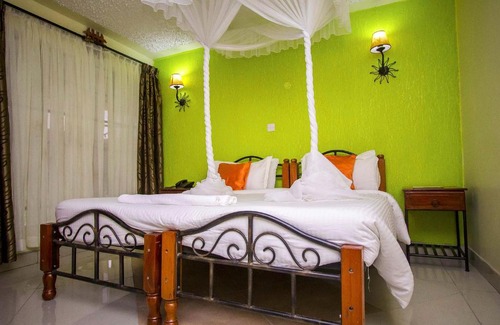 Ongata Rongai Hotel | The Smith Hotel