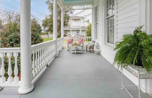Prattville House | The Smith-Pratt-Cooper House