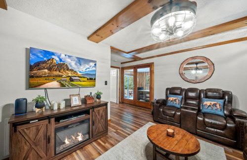 Zionville House | The Smore the Bearier