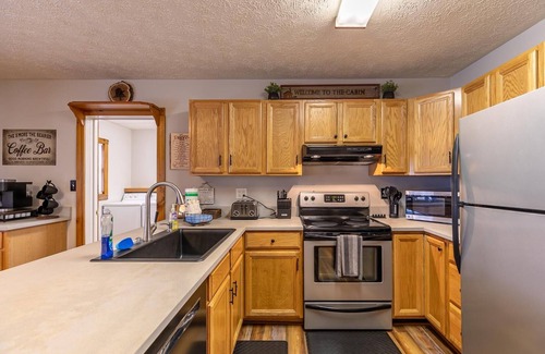 Zionville House | The Smore the Bearier - Beautiful 3 bedroom home near Boone