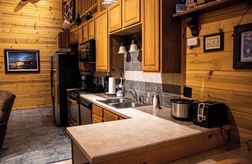 Republic County Cabin | The Snow Goose Lodge