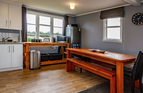 National Park Village House | The Snow House - National Park Holiday Home