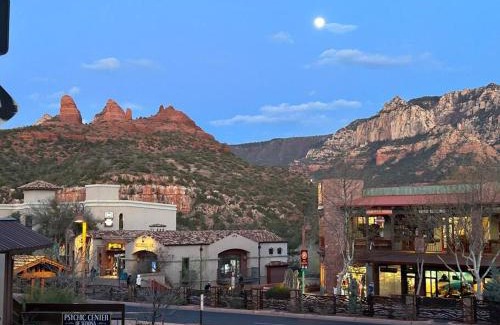 Sedona House | The Sol Cottage+ Hiking+Creek Access+Views