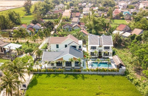 Thanh Ha Hotel | The Son Villa Hoi An