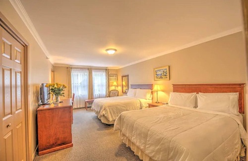 Queens Square Bed & Breakfast | The Sonata Inn