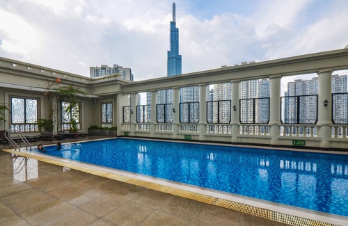 Hang Xanh House | The Soulmate Studio - central location, free rooftop pool