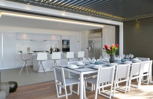 Terre Neuve Villa | The Source (2/6 Rooms)