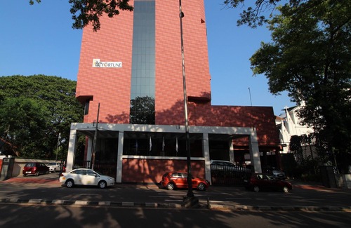 University of Kerala Senate House Campus Hotel | THE SOUTH PARK