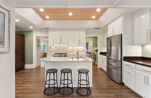 East Beach House | The Southern Whippoorwill on East Beach with Pool, sleeps 10