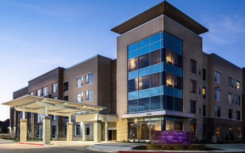 Southlake Hotel | The Southlake Hotel