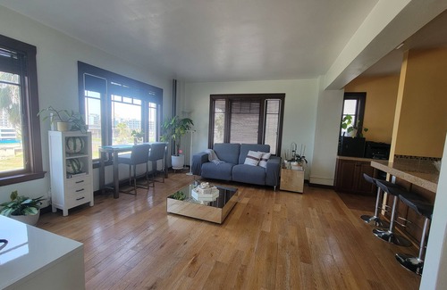 Waterfront Apartment | The Sovereign on Ocean