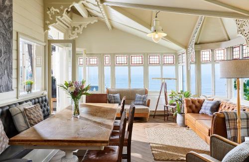 Scarborough City Centre House | The Spa Chalet Scarborough Hot tub, pool, gym, beach location