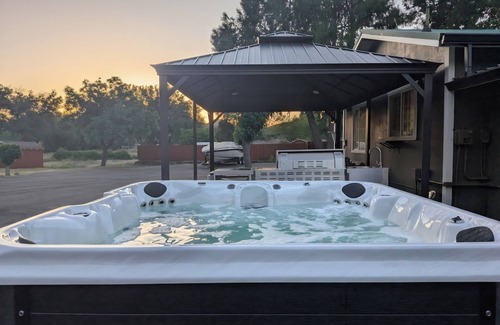 Mariposa County House | The Spa @ The Cabin