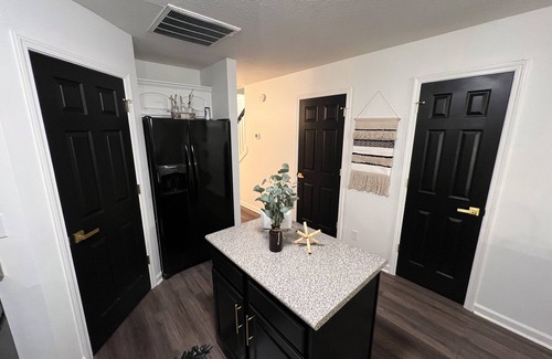 Clarksville Condo | The Sparrow's Nest, BOHO inspired stay close to shopping, dining, and Nashville.