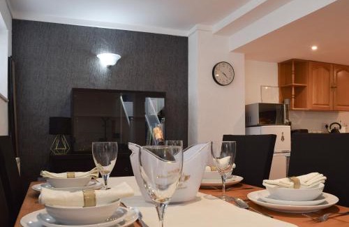 Carterton House | The Spinney