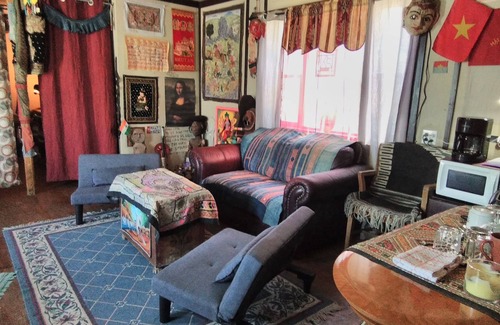 Marathon House | "THE SPIRIT ROOM" at La Loma del chivo