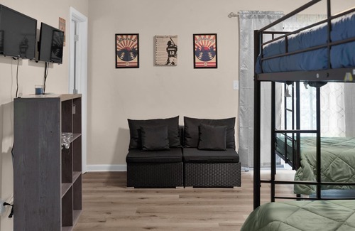 Marietta House | The Sports House!