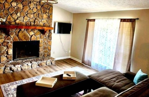 Marietta House | The Sports House!