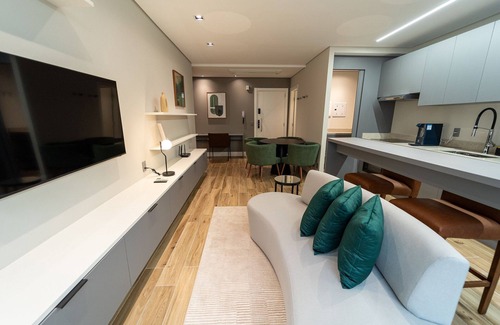 Estados Condo | The Spot One Apartment