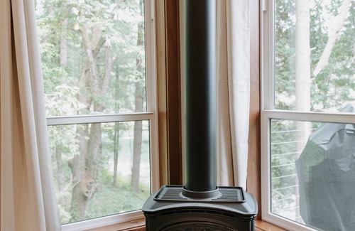 Richland Center Cabin | The Spring Water Retreat - NEW! @MillCreekCabinsWI