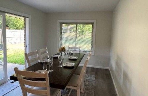 Springboro House | The Springboro Family & Friends House! 4bd/2ba