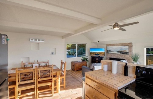 Mountain Center House | The Springcrest Chalet