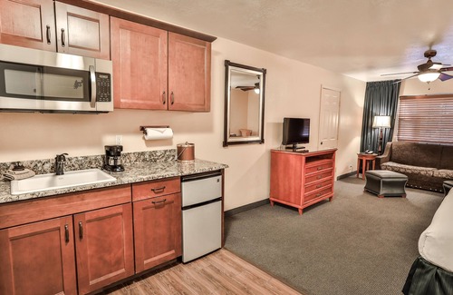 Pagosa Springs Hotel | The Springs Resort & Spa