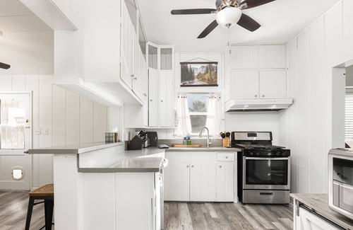 Springville House | The Springville Casita