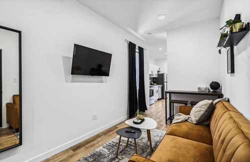 Philadelphia Apartment | The Squirrel Hill PH | University City Philadelphia