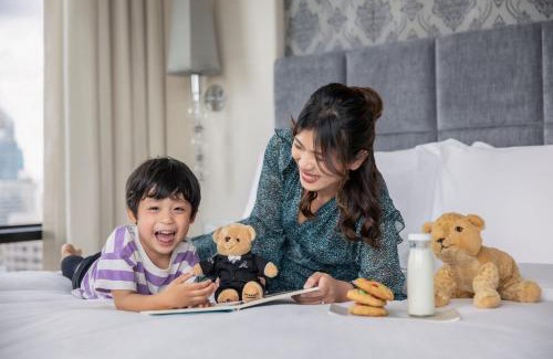 Ratchaprasong Hotel | The St. Regis Bangkok