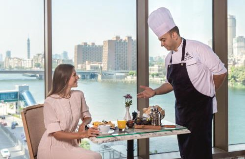 Downtown Cairo Hotel | The St. Regis Cairo