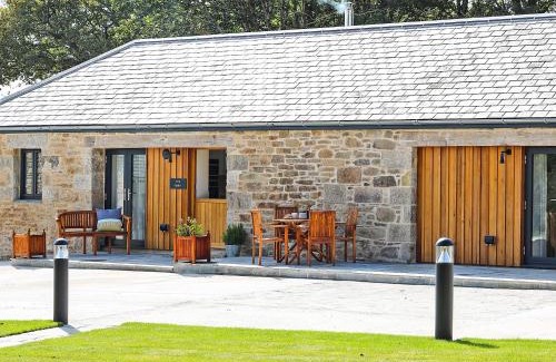 Falmouth House | The Stable, Boskensoe Barns