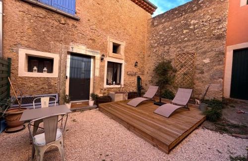 Autignac Apartment | The Stable