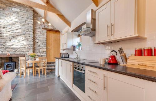 Llangennith House | The Stable, Llanmadoc