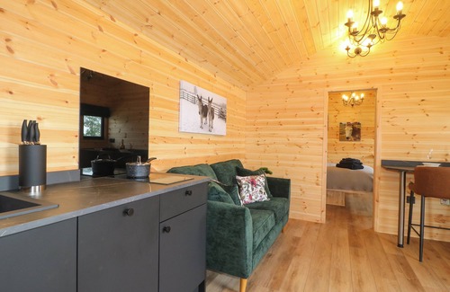 Derbyshire Cottage | THE STABLE, romantic, character holiday cottage in Church Broughton