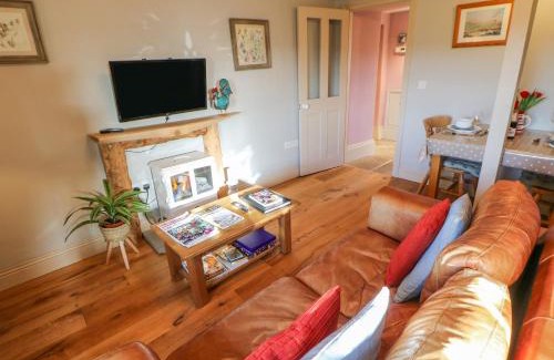 Richmond House | The Stable, Sedbury Park Farm