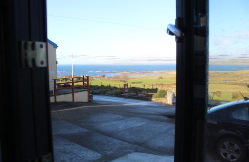Eyeries Apartment | The Stable Self Catering Cottage @ Cappa House BnB