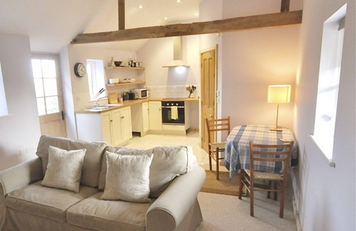 Woodbridge House | The Stables at Partridge Lodge.