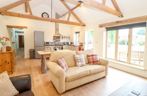 Stanfield Cottage | THE STABLES, family friendly in Willow Grange Barns, Stanfield