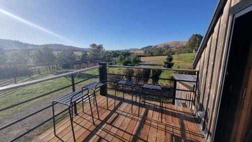 Strath Creek House | The Stables - Farm Stay