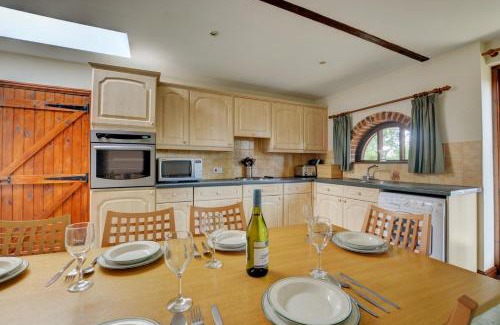 Foxley House | The Stables