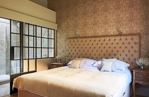 Moreton House | The Stables